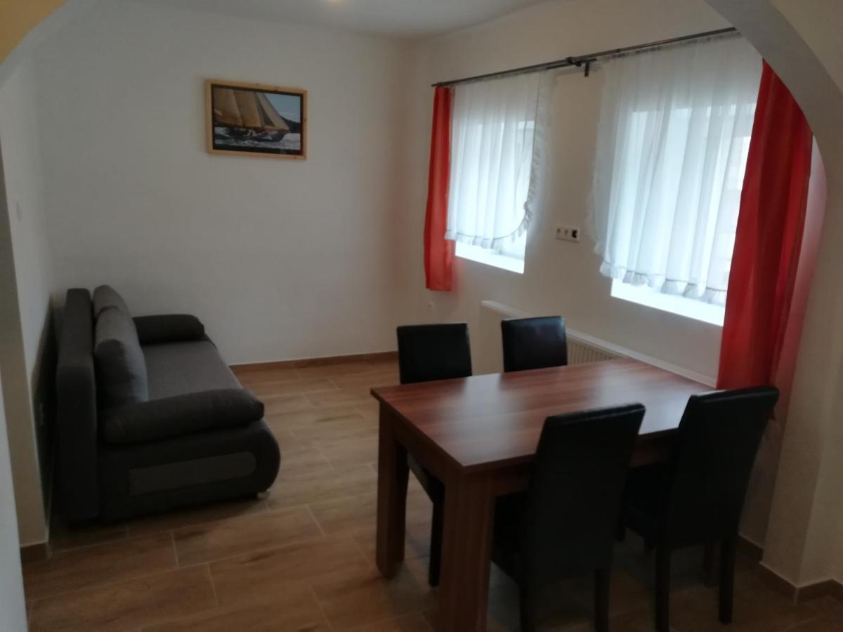 Suemegi Levendula Apartmanok Esterno foto
